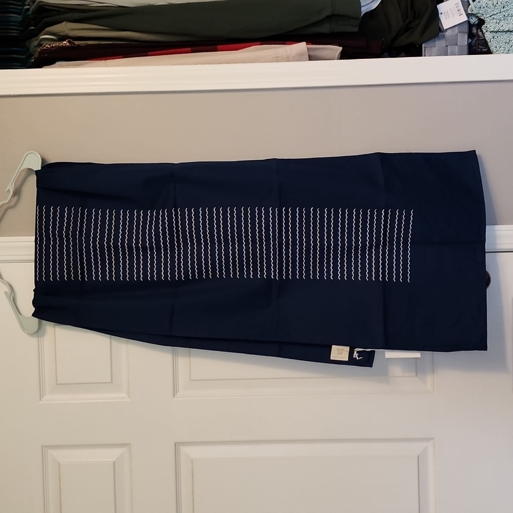 Brand new territory table runner